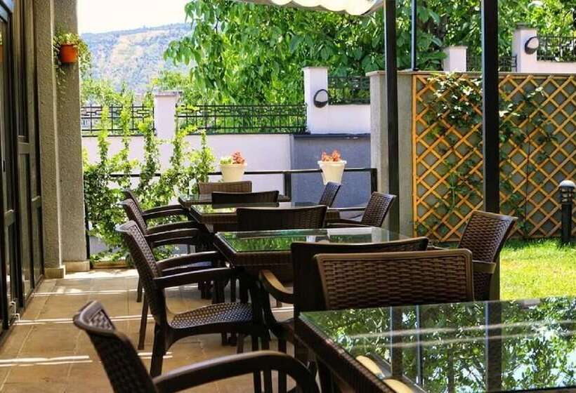 Fotos del hotel Alliance:  6