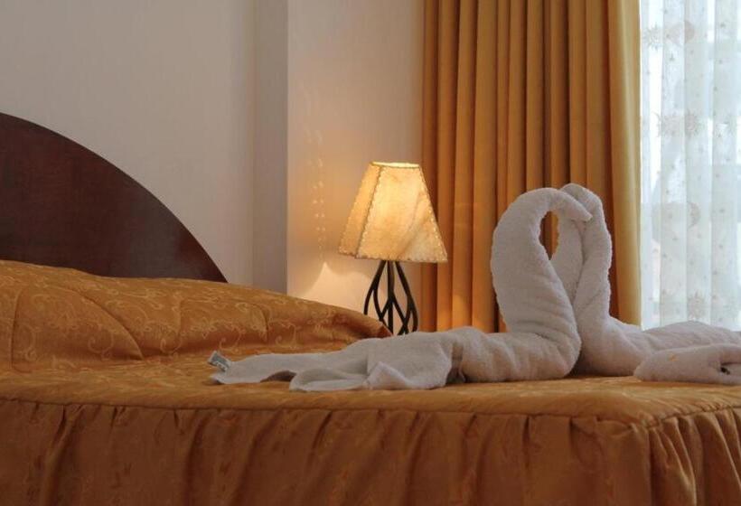 Fotos del hotel El Gamonal:  15