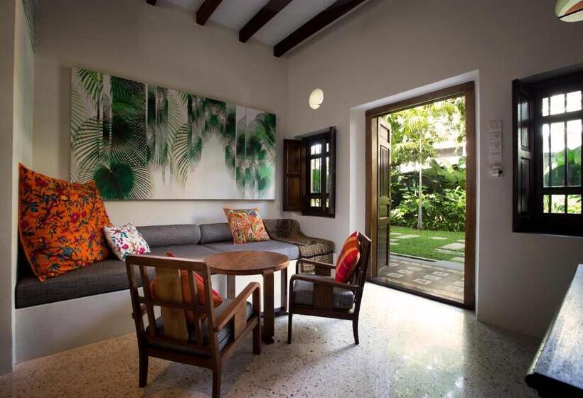 Fotos del hotel Muntri Grove:  5