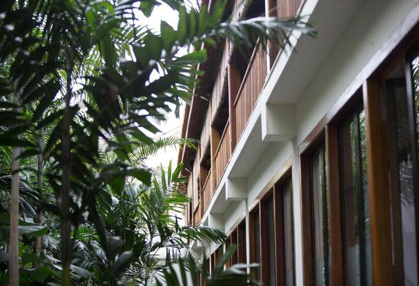 Fotos del hotel Muntri Grove:  4