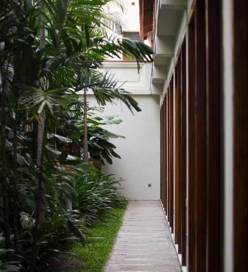 Fotos del hotel Muntri Grove:  15