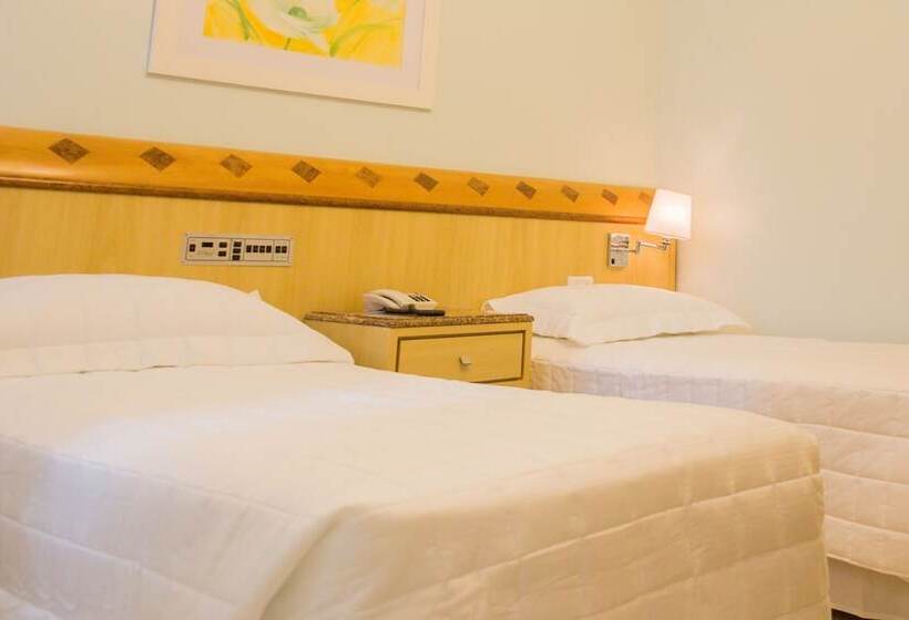 Fotos del hotel L'opera:  15