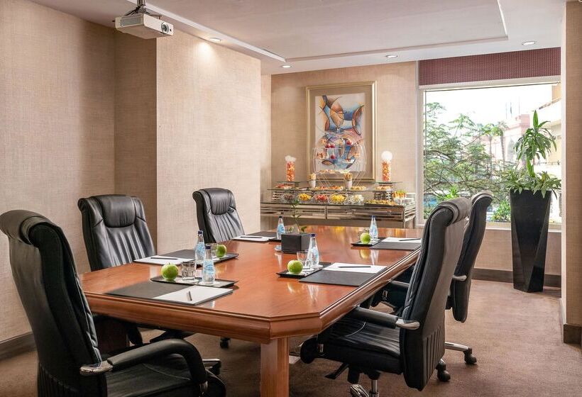 Fotos del hotel Steigenberger Hotel El Tahrir Cairo:  9