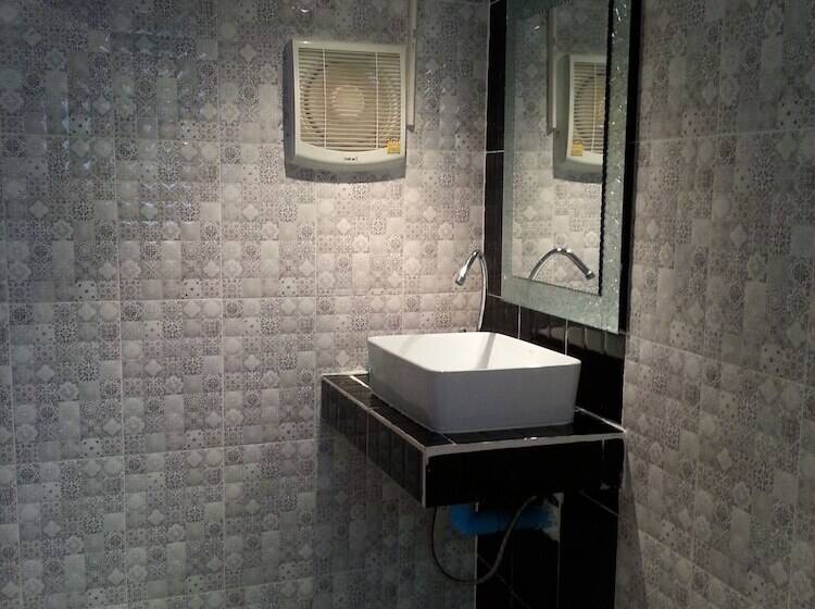 Fotos del hotel Exotic Bungalows:  17