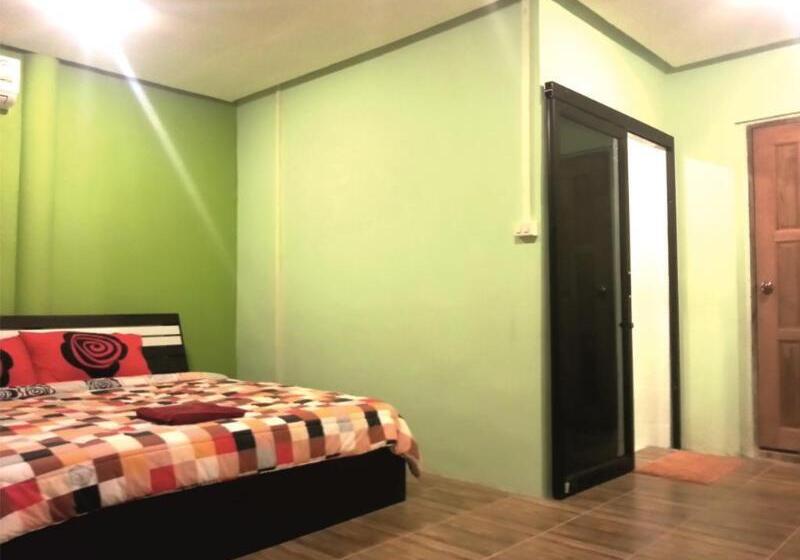 Fotos del hotel Exotic Bungalows:  8