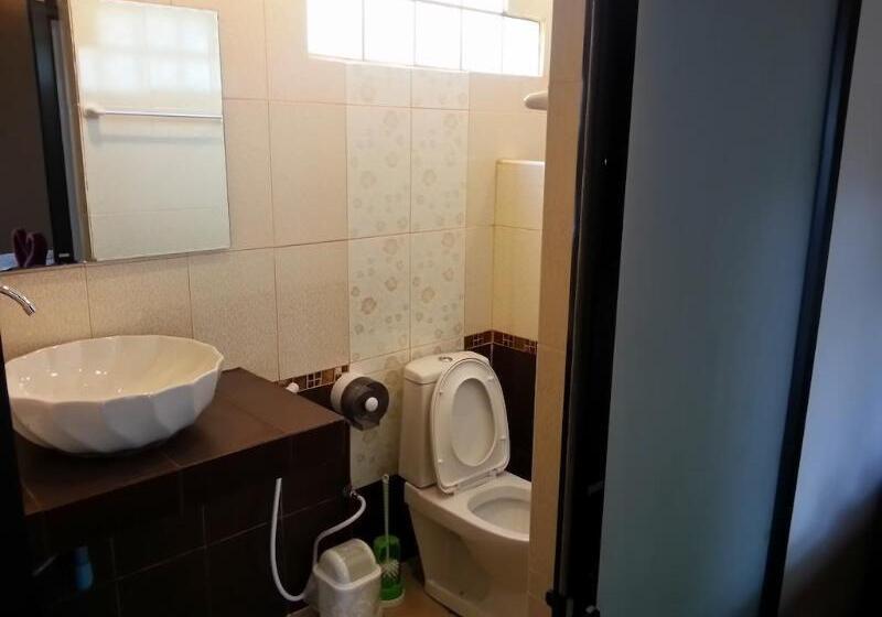 Fotos del hotel Exotic Bungalows:  5