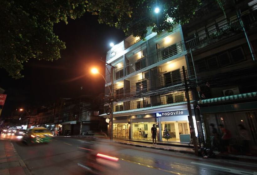 Napaville Huai Khwang