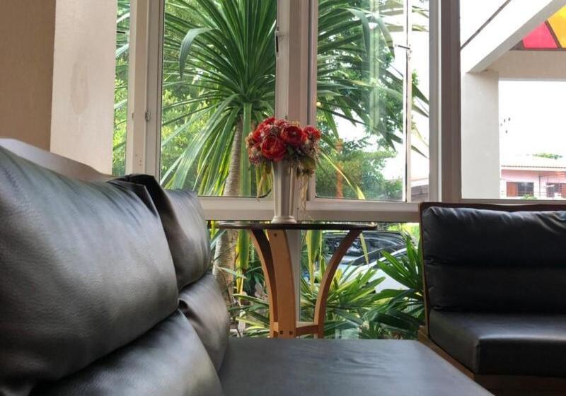 Fotos del hotel Panwalee:  5