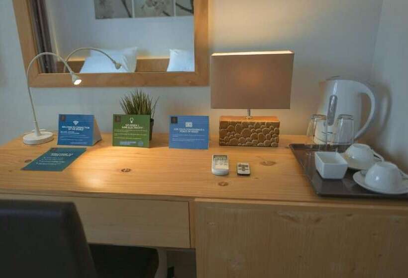 Fotos del hotel Pine Lodge:  17