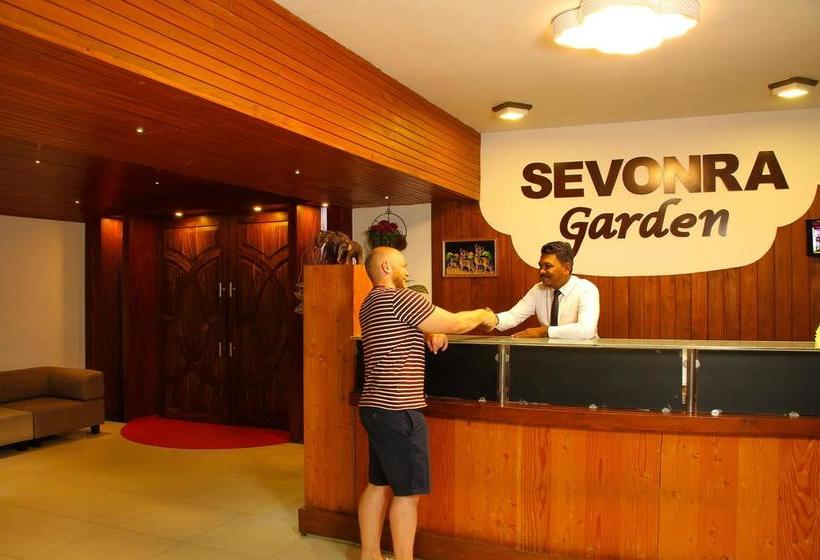 Fotos del hotel Sevonra:  4