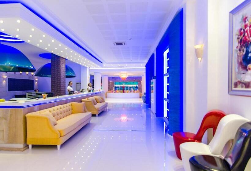 Fotos del hotel Phoenicia Luxury:  2