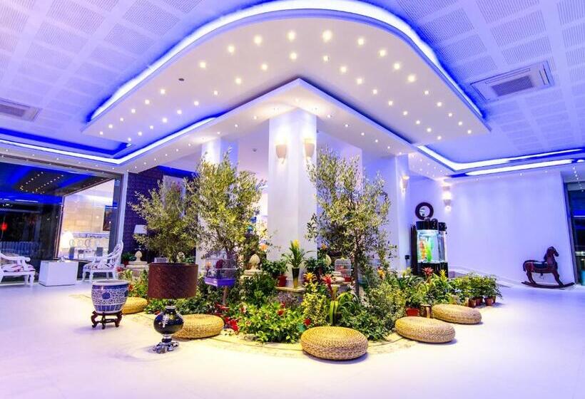 Fotos del hotel Phoenicia Luxury:  16