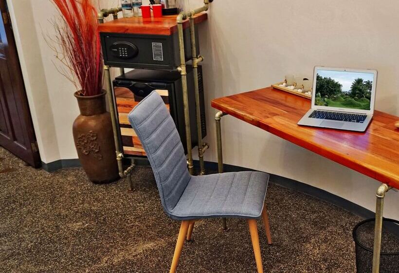 Fotos del hotel White Chocolate Hills Resort:  24