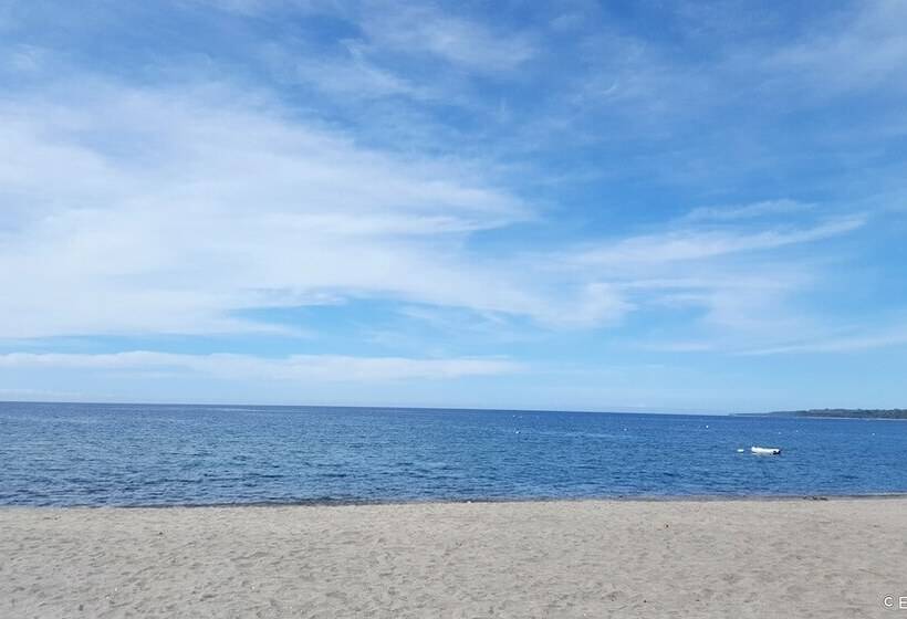 Fotos del hotel White Chocolate Hills Resort:  12