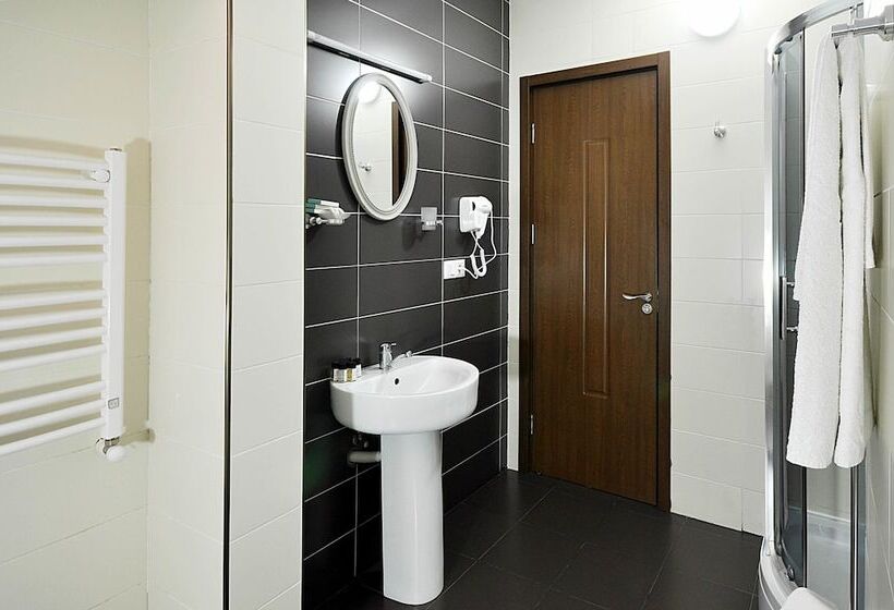 Fotos del hotel Frida:  4