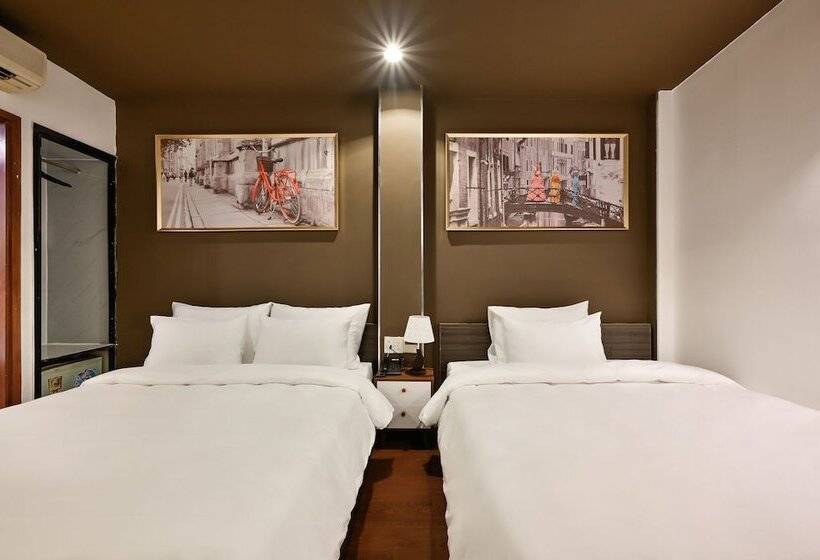 Fotos del hotel Platinum:  2