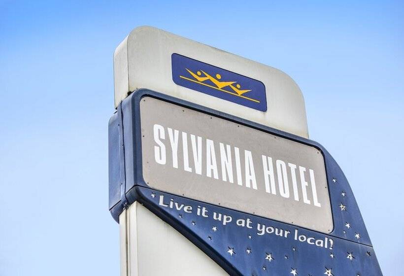 Nightcap At Sylvania