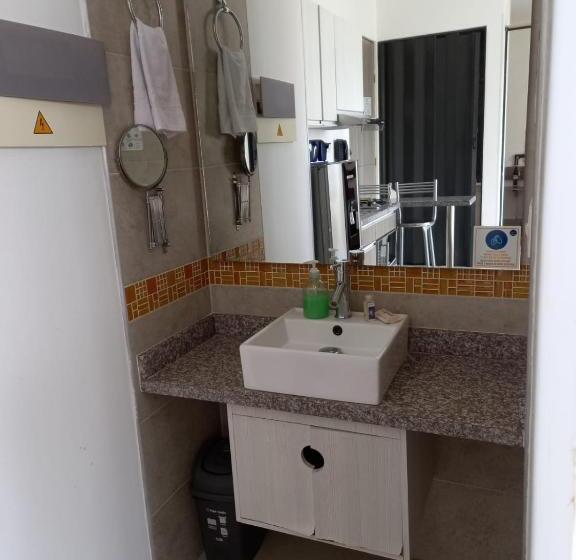 Fotos del hotel Terrazas Tayrona Travelers Apartamentos Y Suites:  14