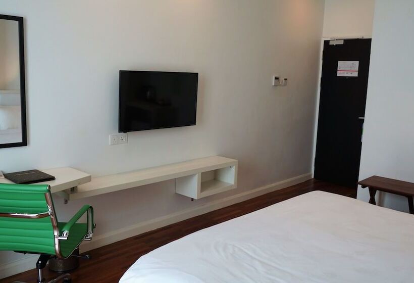 Fotos del hotel Pine Garden:  2