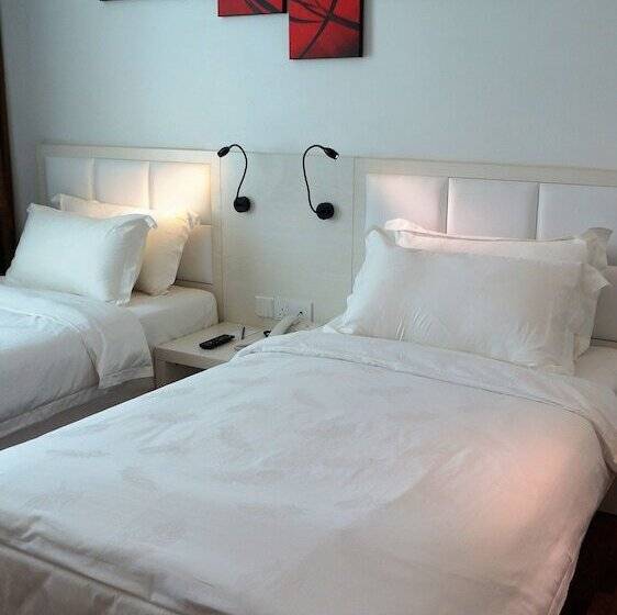 Fotos del hotel Pine Garden:  13