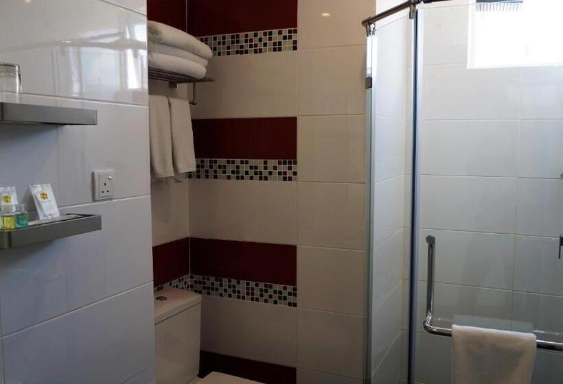 Fotos del hotel Pine Garden:  6