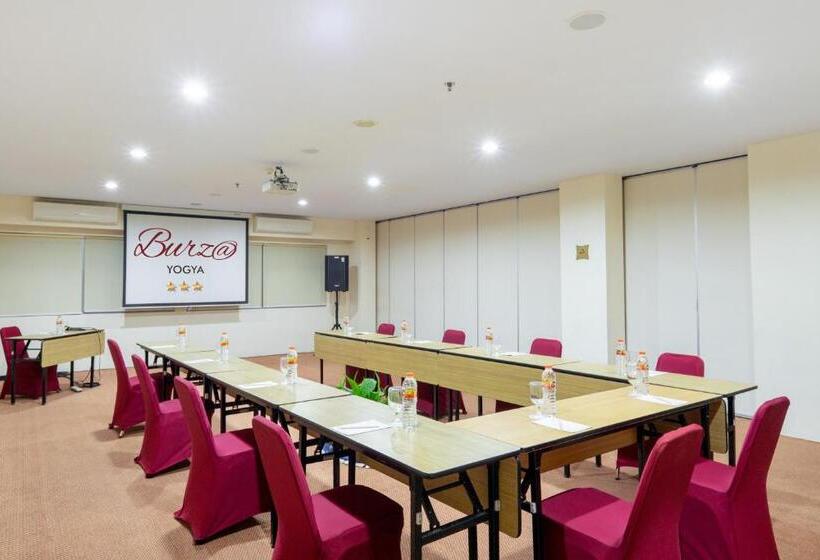 Fotos del hotel Burza  Yogyakarta:  7