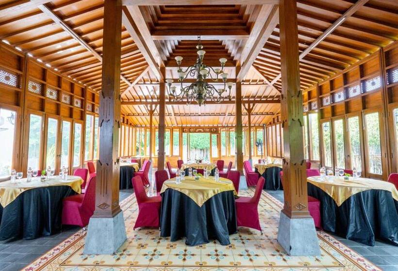 Fotos del hotel Burza  Yogyakarta:  5