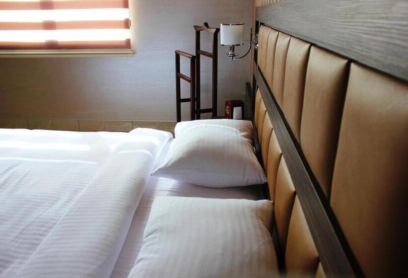 Fotos del hotel Avan Plaza:  23