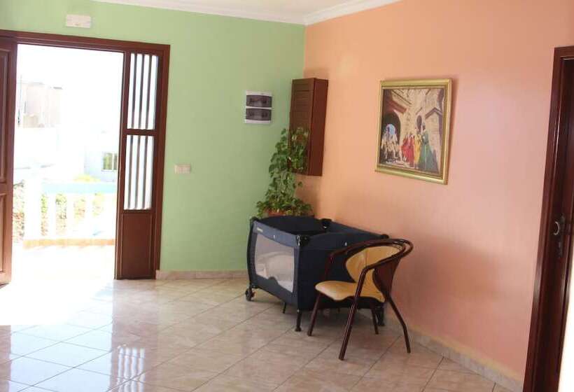 Fotos del hotel Maliana Star:  13