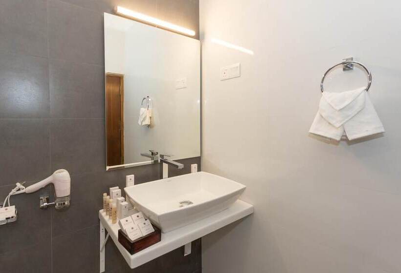 Fotos del hotel Grand Camellia:  3