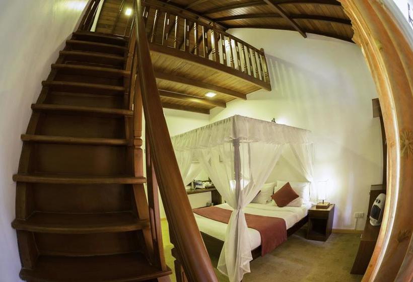 Fotos del hotel Camellia Lake Resort:  18