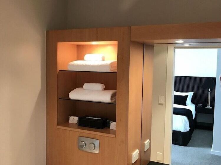 Hackthorne Gardens Luxury Accommodation