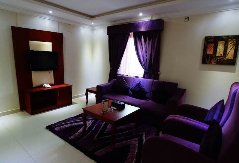 Fotos del hotel Almuhaidb Tahliya  Olaya:  25