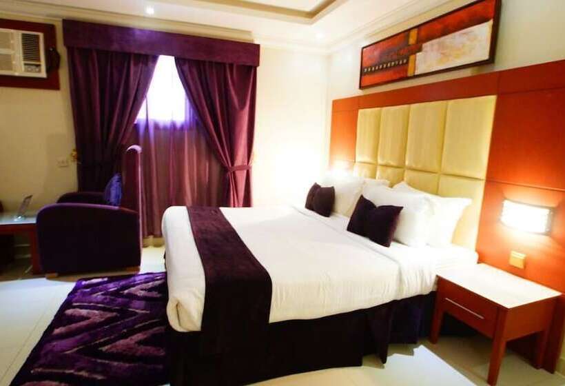 Fotos del hotel Almuhaidb Tahliya  Olaya:  20