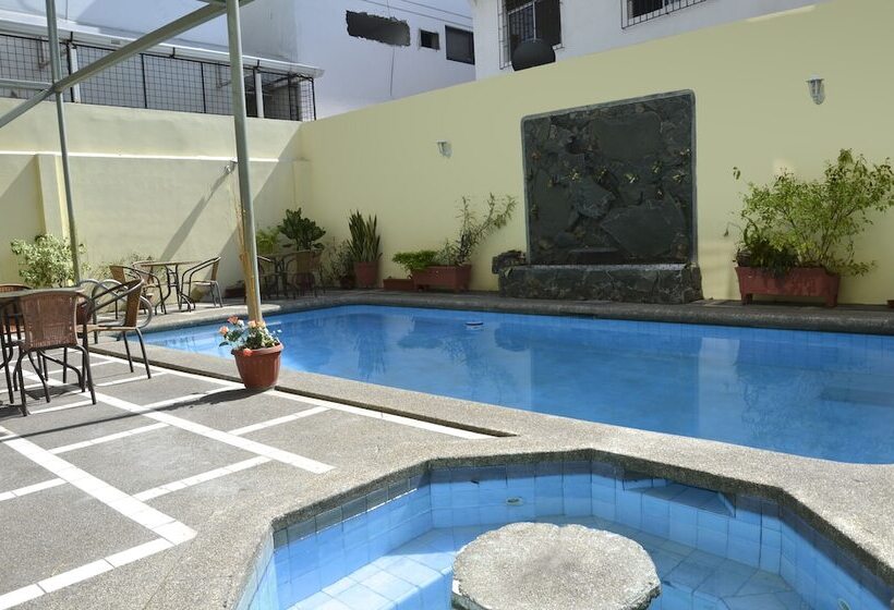 Fotos del hotel Hostal Perla Real Inn:  13