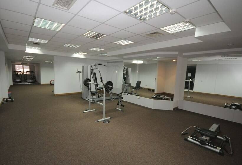 Fotos del hotel First Choice Apartments:  2