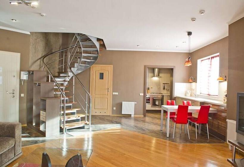 Fotos del hotel First Choice Apartments:  25