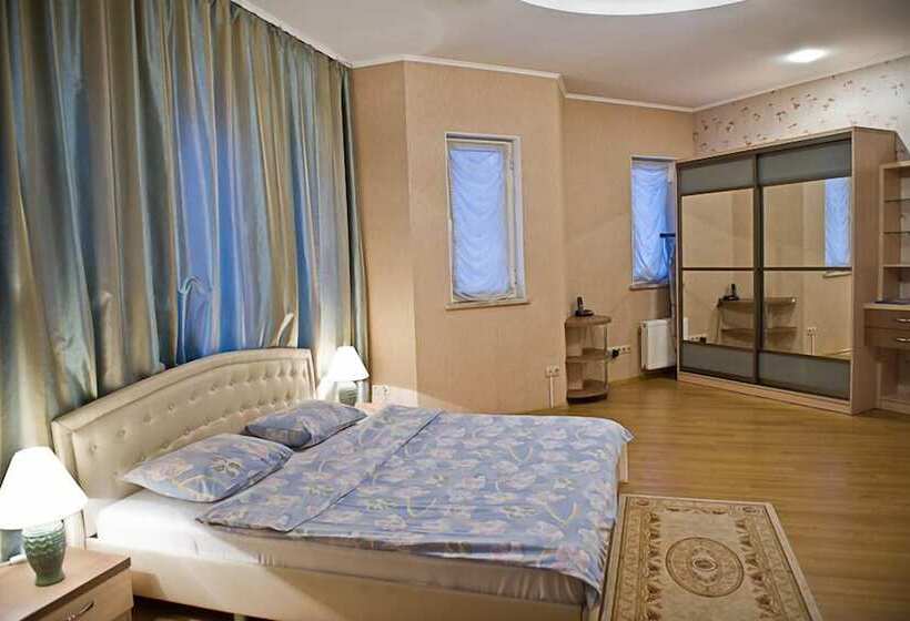 Fotos del hotel First Choice Apartments:  16