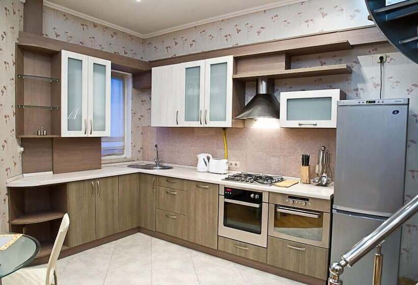 Fotos del hotel First Choice Apartments:  11