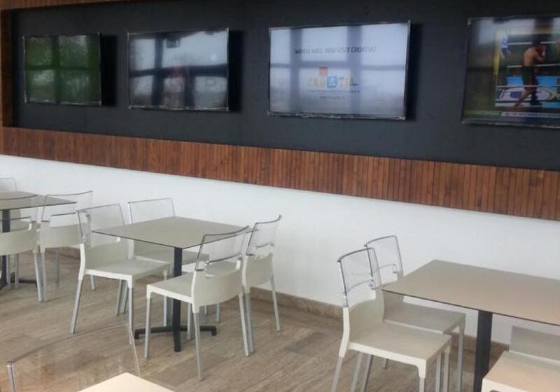 Fotos del hotel Grand Hotel Astoria:  5