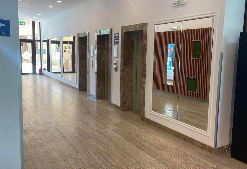 Fotos del hotel Grand Hotel Astoria:  4