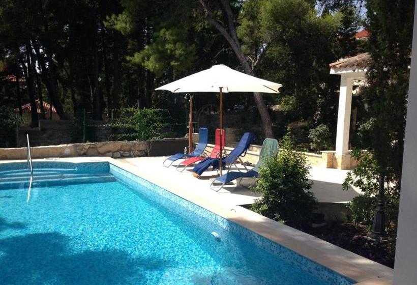 Fotos del hotel Villa Forka:  14