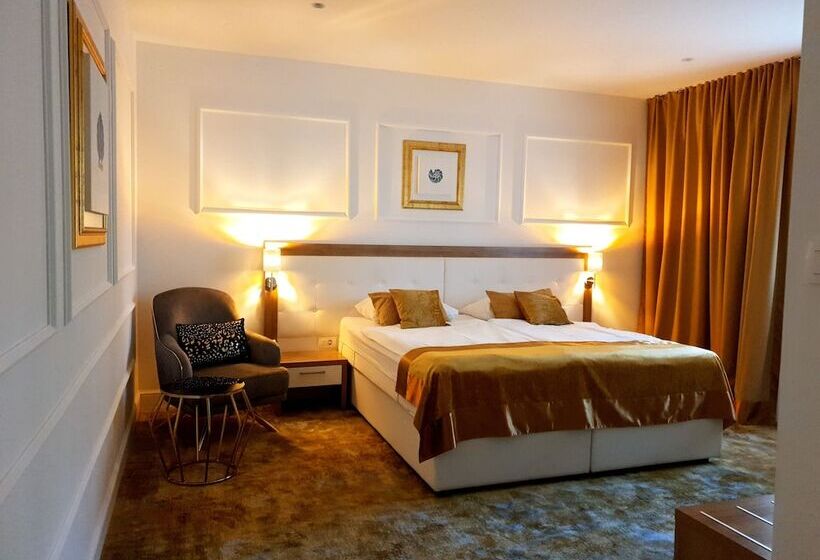 Fotos del hotel Corner:  7