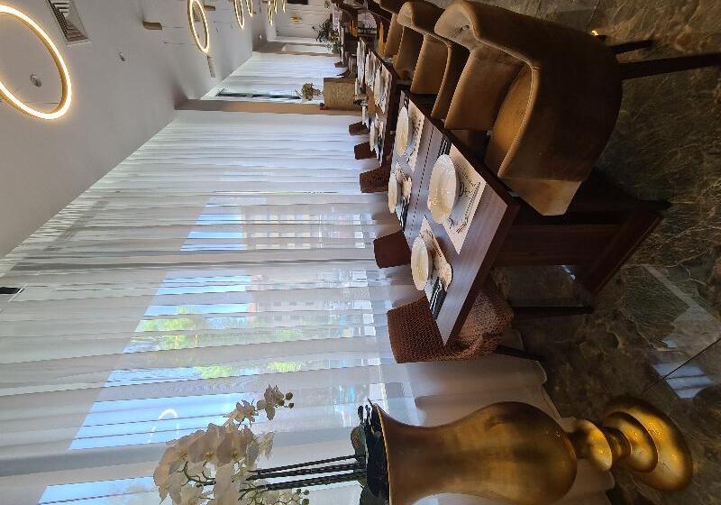 Fotos del hotel Corner:  10