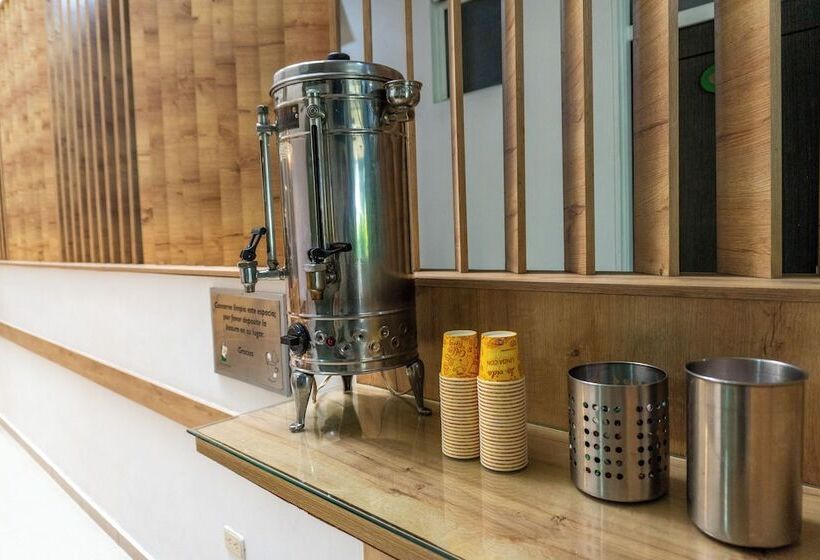 Fotos del hotel Alcaravan:  11