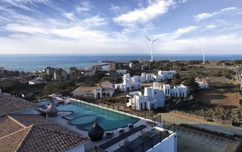 Fotos del hotel Libentia  & Pool Villa:  14