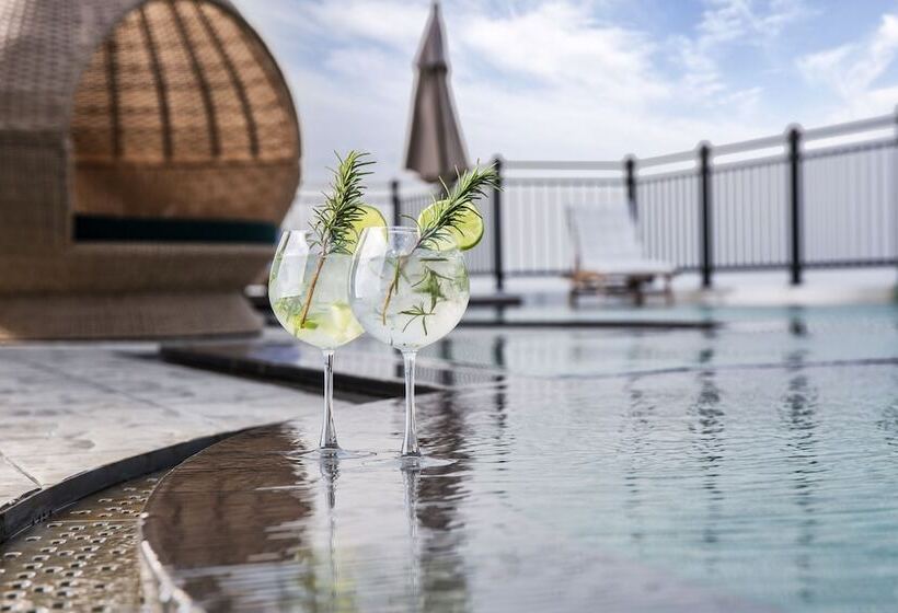 Fotos del hotel Libentia  & Pool Villa:  3