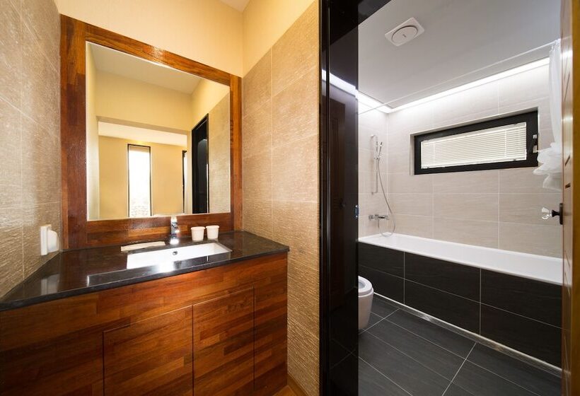 Fotos del hotel Libentia  & Pool Villa:  19