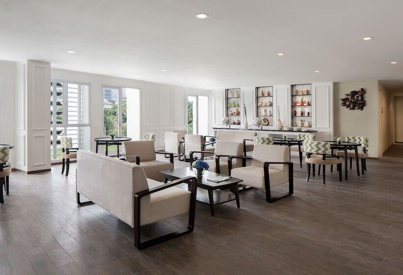 Fotos del hotel Ayaka Suites:  2