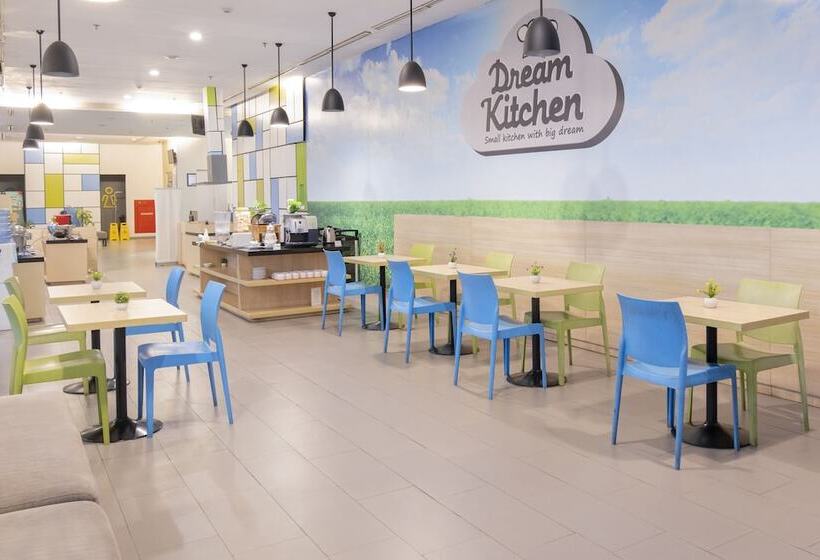 Fotos del hotel Citradream Bintaro:  6